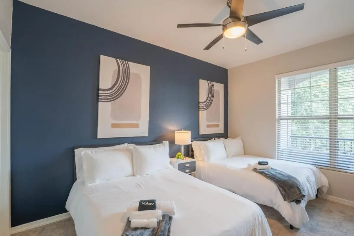 Appartamento Posh 2Bd - Midtown - Gym, Pool, W-D, Parking - Sleeps 8 Phoenix 0*,